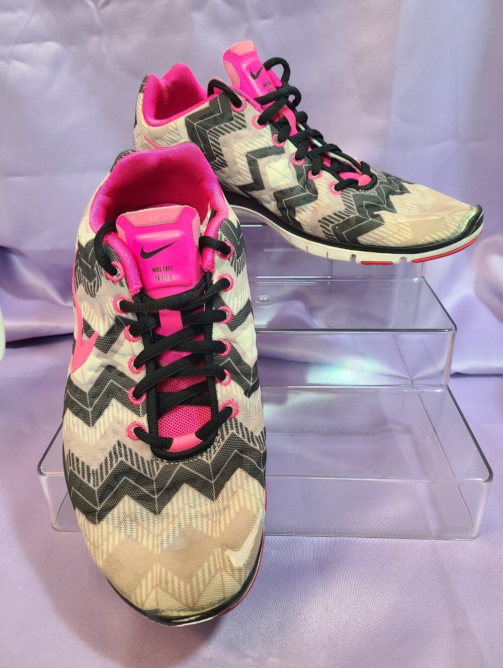 Nike Women's Black, Pink and Cream Chevron Training Sneakers